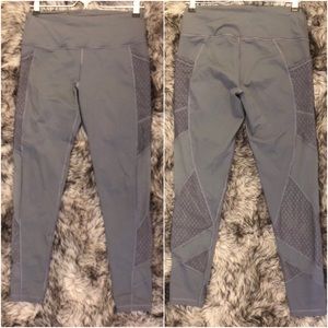 Victoria Secret Knockout Yoga Pants